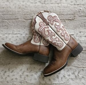 Ariat square toe leather cowboy boots